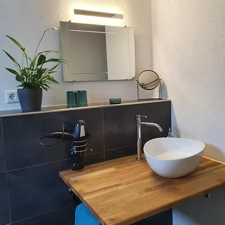 Am Schoenbach * Silz (Rhineland-Palatinate)